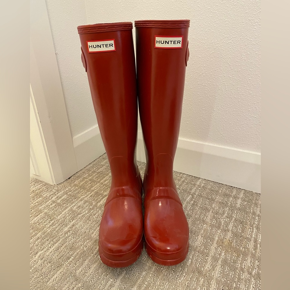 Authentic Hunter Boots- Cherry Red